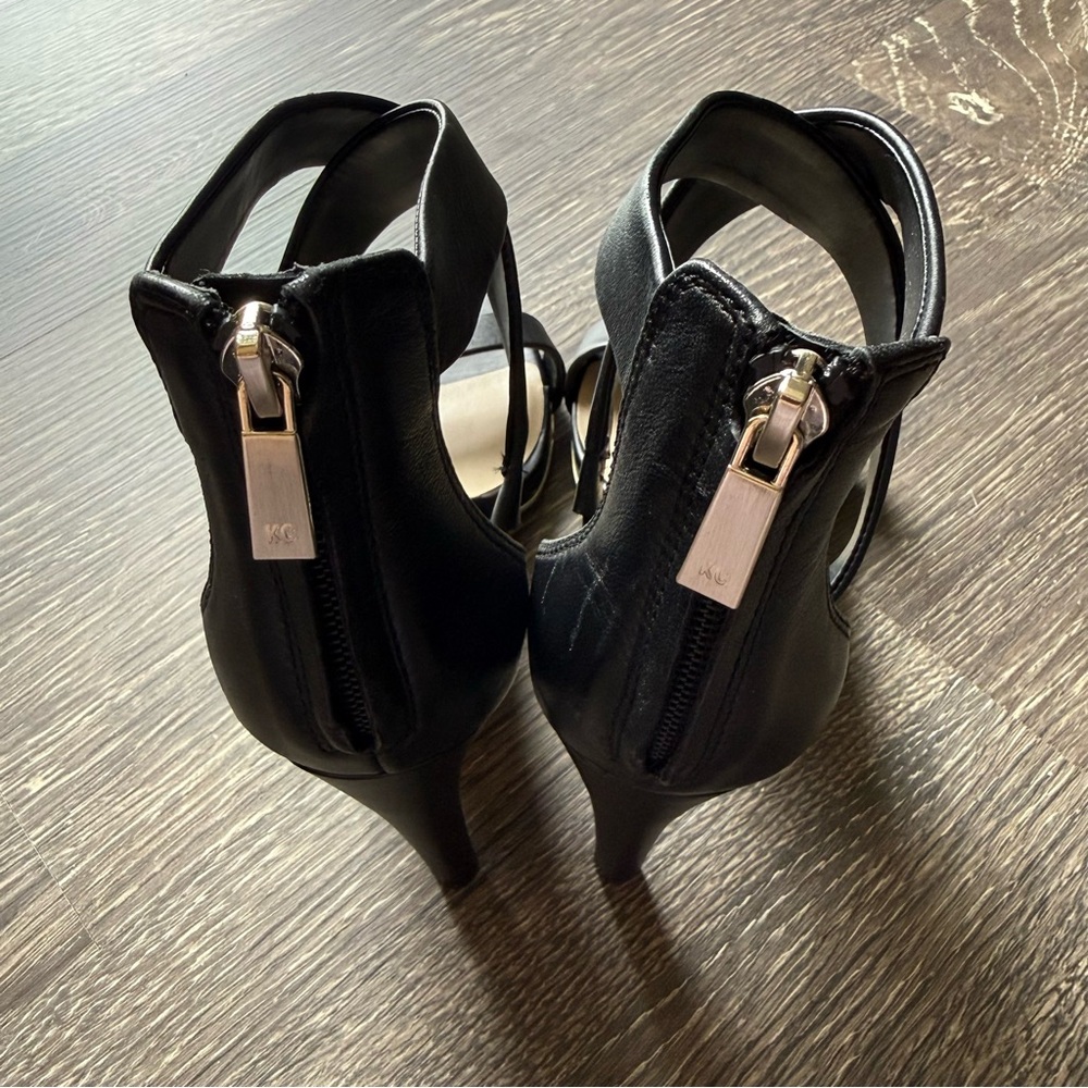 Kenneth Cole Brook Cross Sandal Leather Strappy Heels Size 8M - Picture 3 of 10